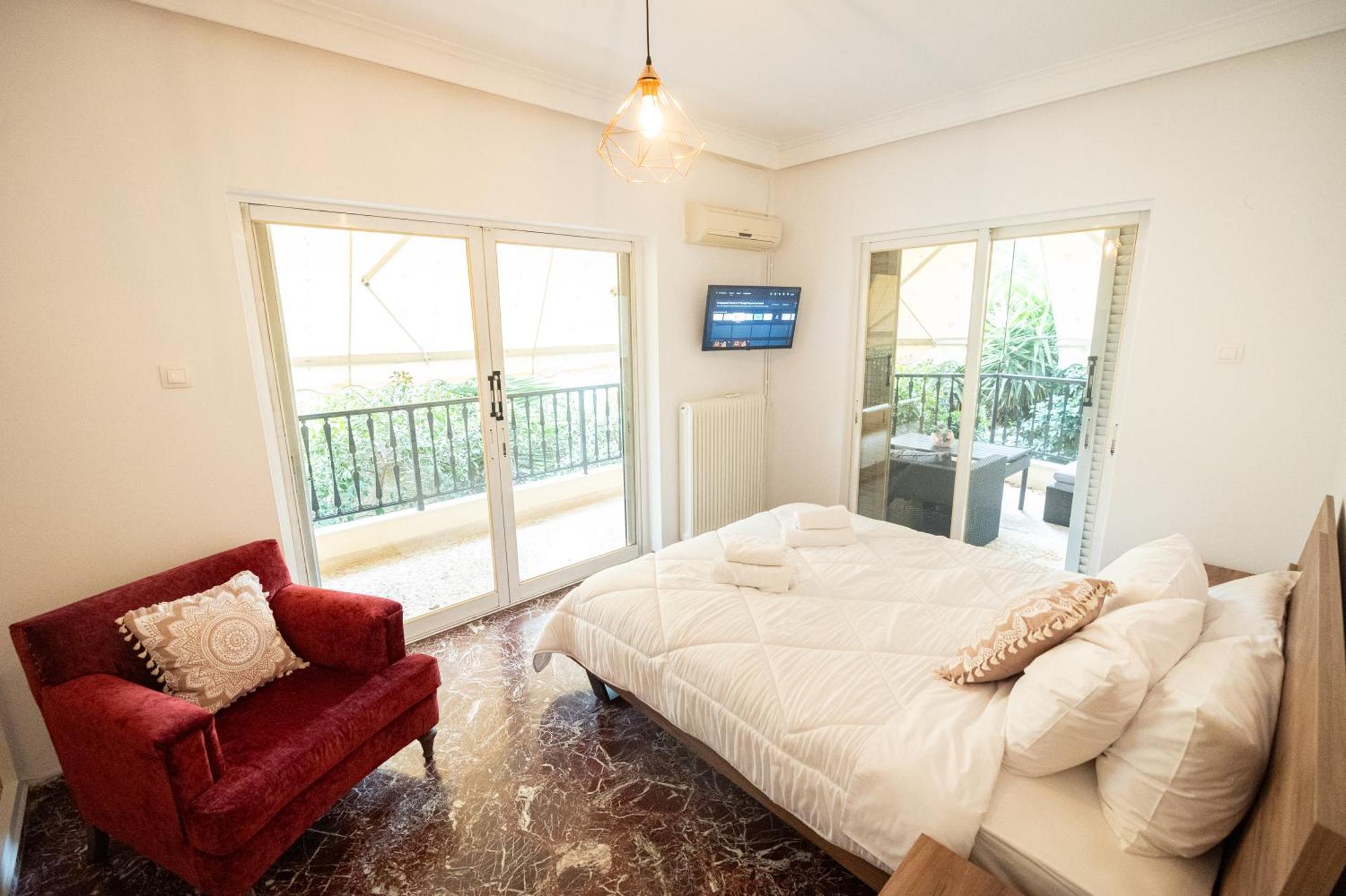Love Travel Athens Apartments Ngoại thất bức ảnh